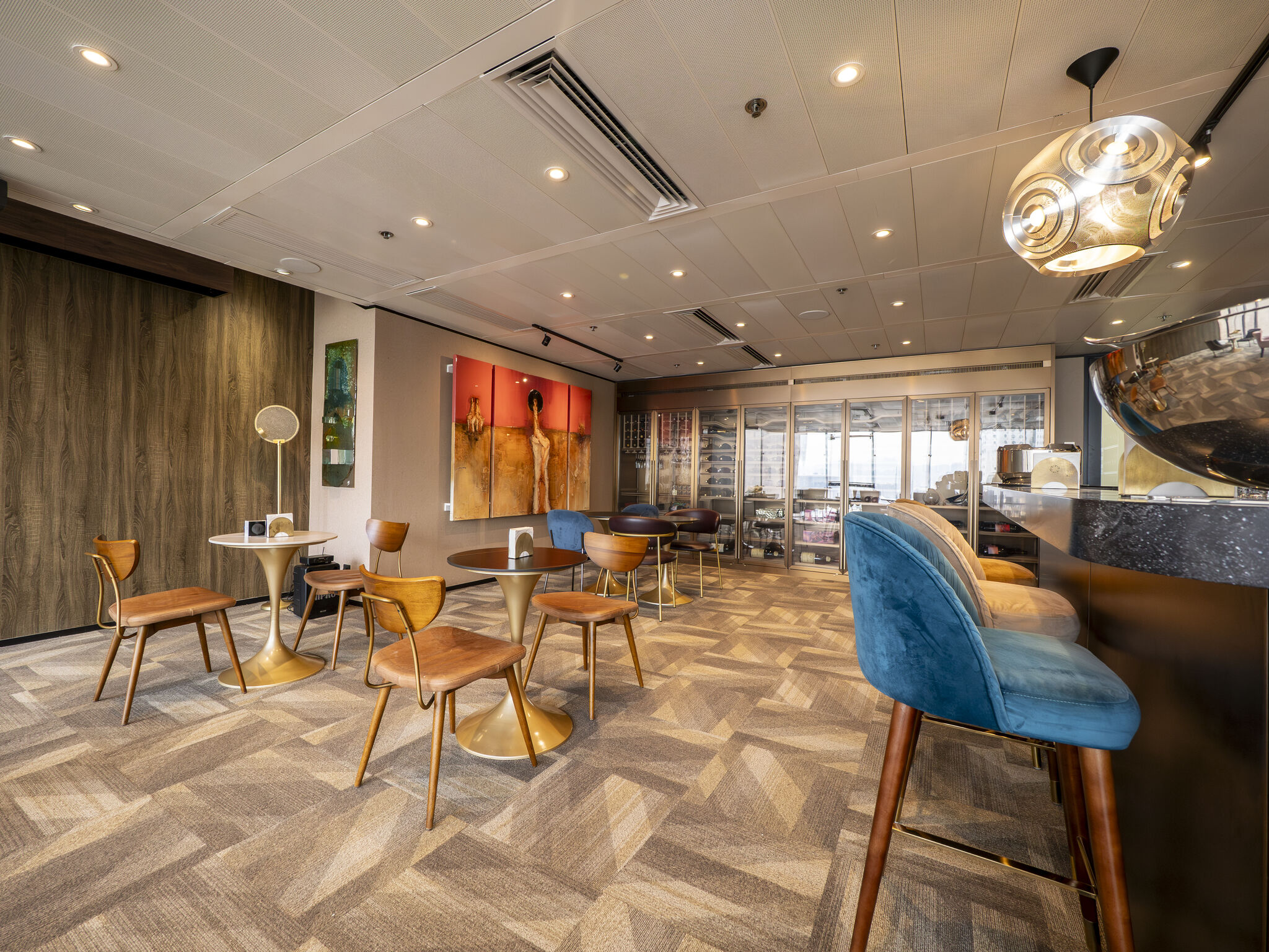 Opening Our Hong Kong Office and Lounge Headquarters — photo 7 of 8